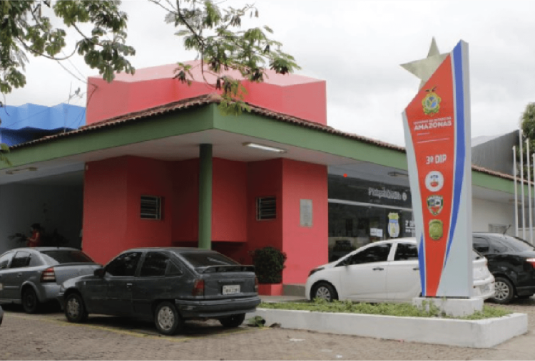 Polícia Civil prende mulher em flagrante por estelionato, receptação e organização criminosa – Polícia Civil do AM