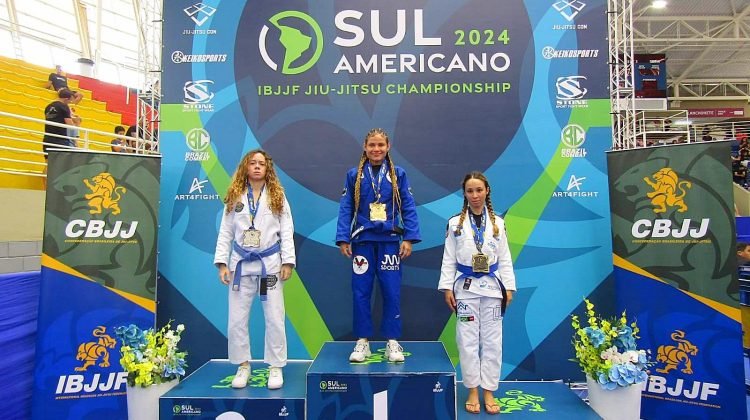 Fotos: IBJJF (pódio oficial) e Caio Reis